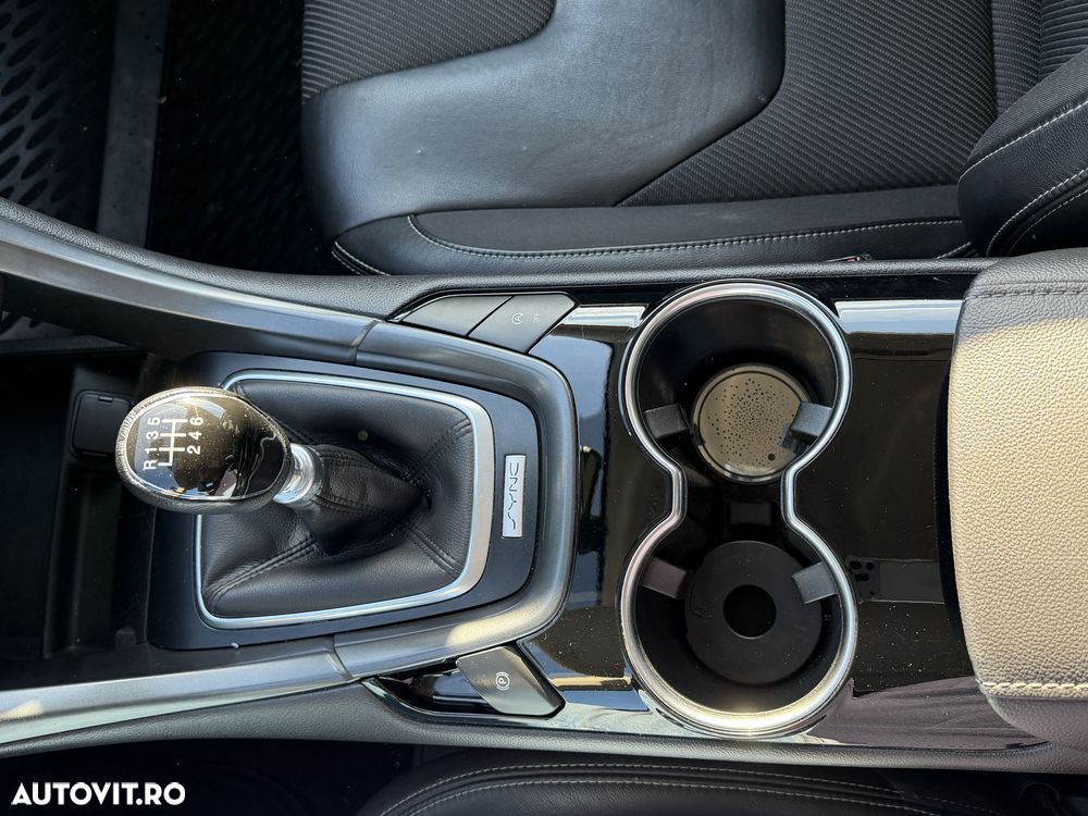 FORD Mondeo 2016 — imagine 14
