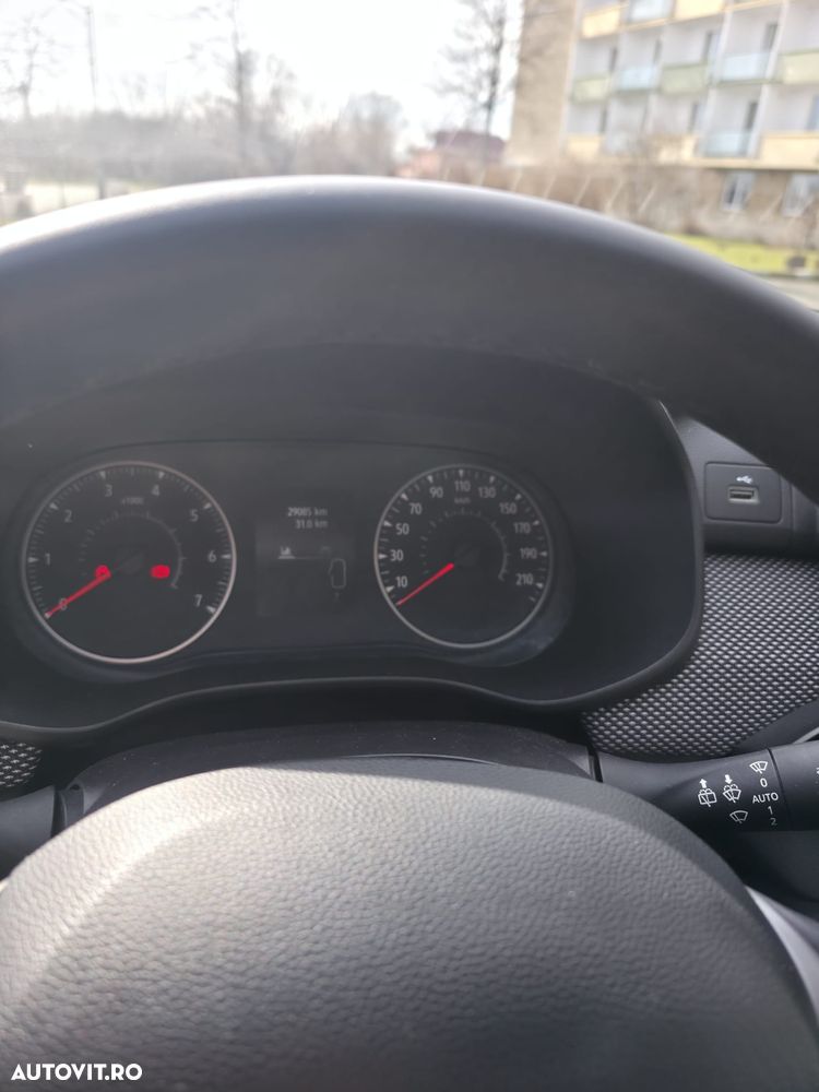 Dacia Sandero TCe 90 MT5 Expression - 21