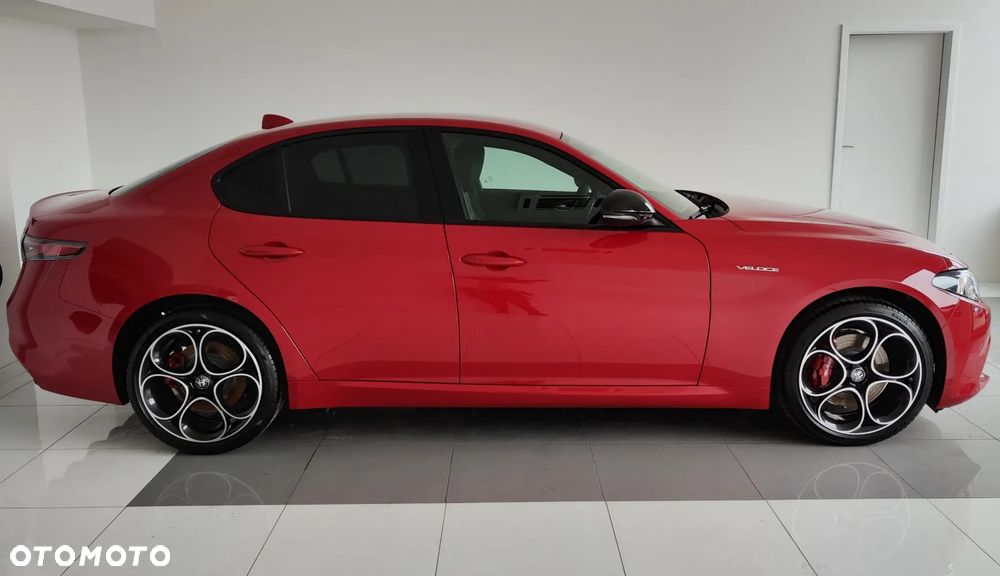 Alfa Romeo Giulia 2.0 Turbo Veloce Q4 - 5