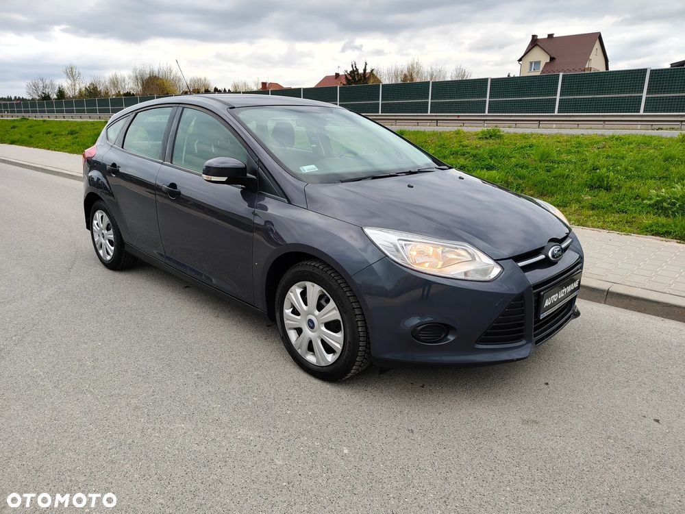 Ford Focus 1.6 Ambiente - 20