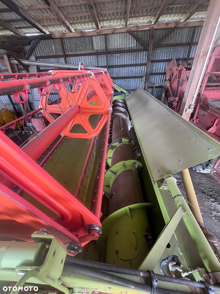 Claas Tucano 320 - 27