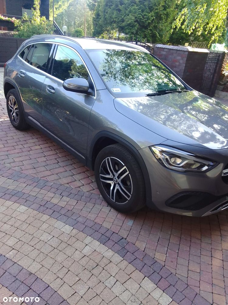 Mercedes-Benz GLA - 1