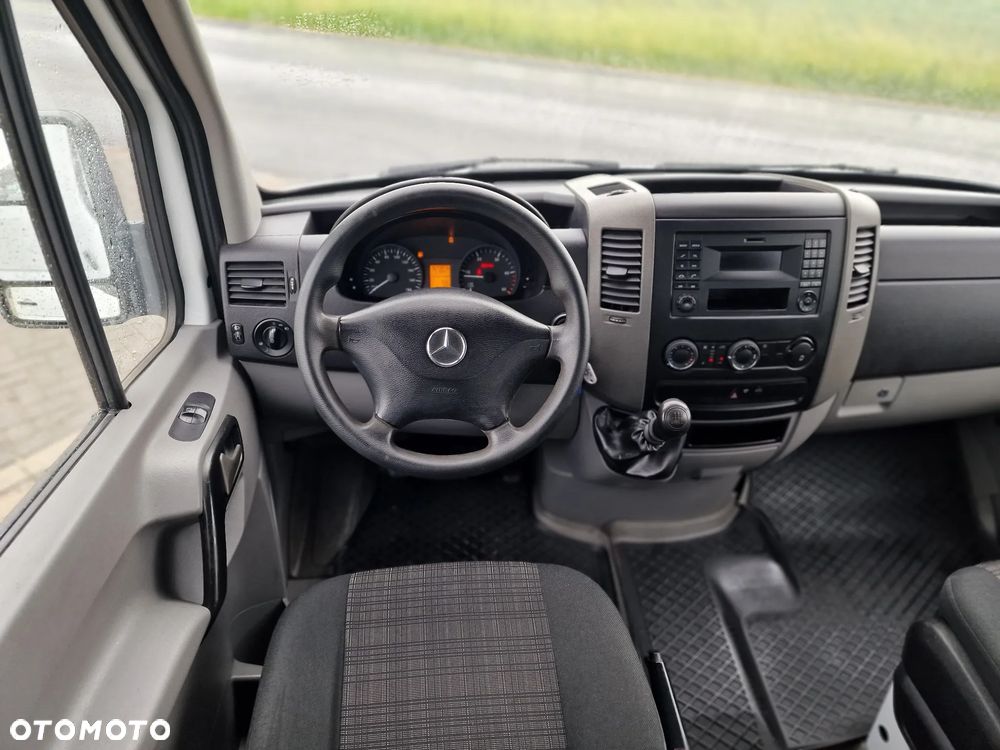 Mercedes-Benz SPRINTER DOKA - 17