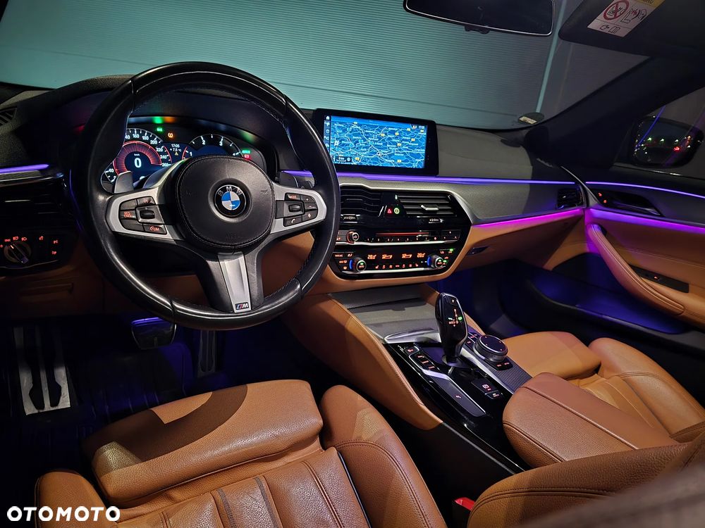 BMW Seria 5 520d - 9