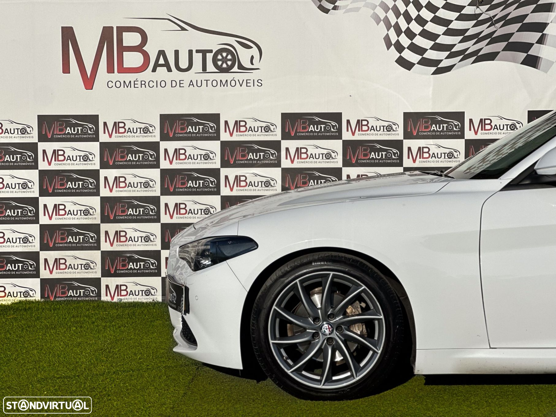 Alfa Romeo Giulia 2.2 D Super AT8 - 4
