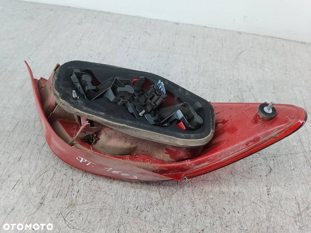 LAMPA TYLNA PRAWA PEUGEOT 307 I 08-550-1940R-R - 7