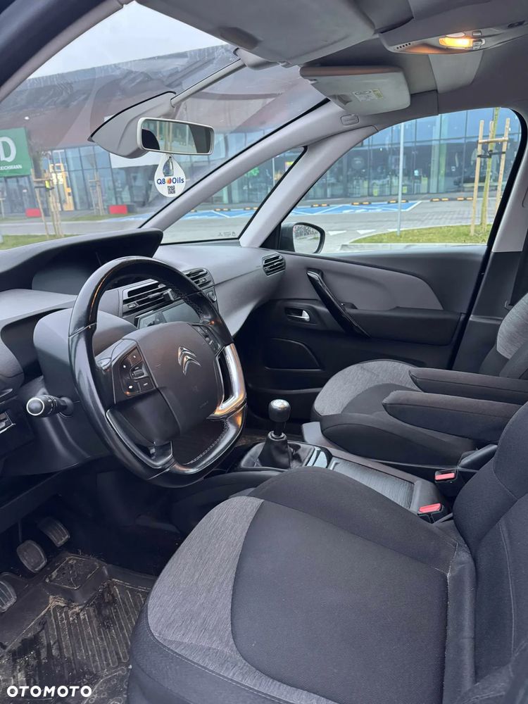 Citroën C4 Picasso - 16