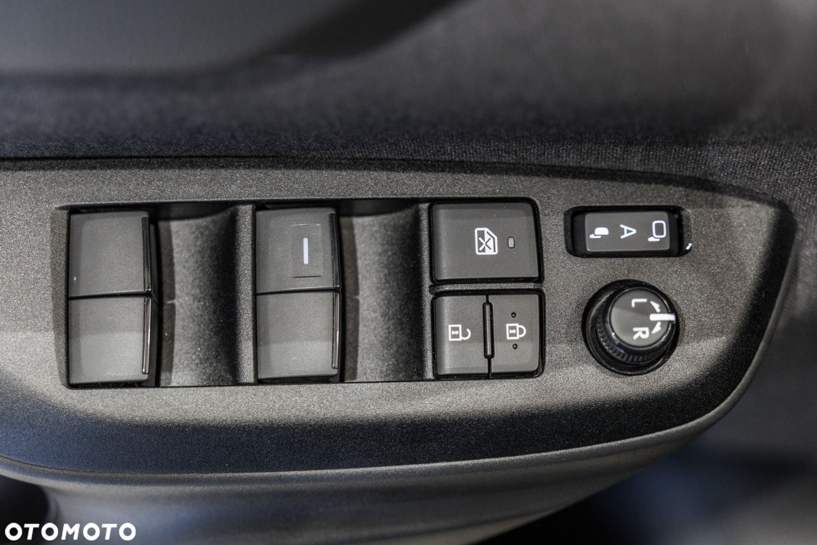Toyota Yaris Cross Hybrid 1.5 Style AWD - 31