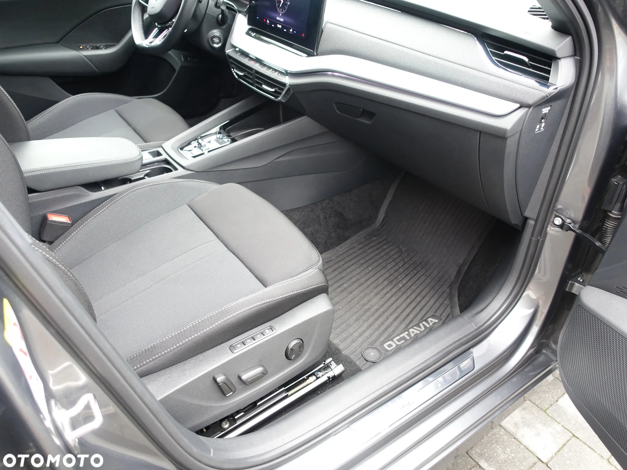 Skoda Octavia 2.0 TSI 4x4 Style DSG - 10