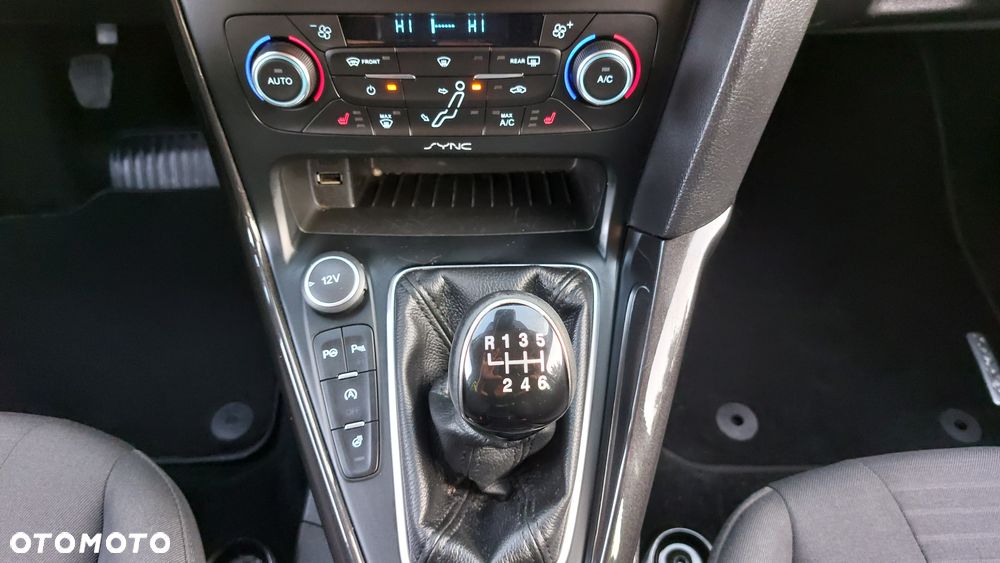 Ford Focus 1.6 TDCi Titanium - 13