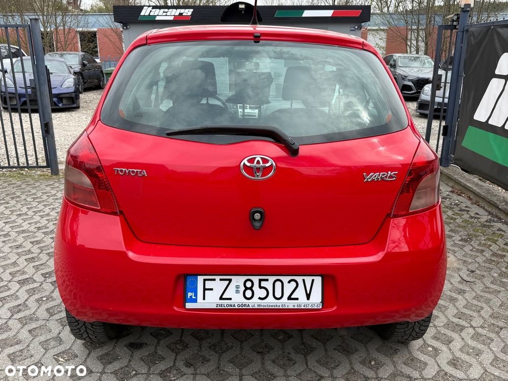 Toyota Yaris 1.3 Luna A/C - 7