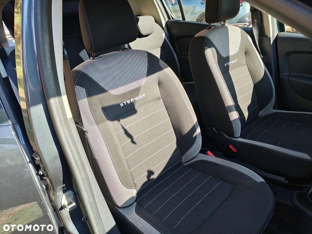 Dacia Sandero Stepway 0.9 TCe Laureate S&S - 15