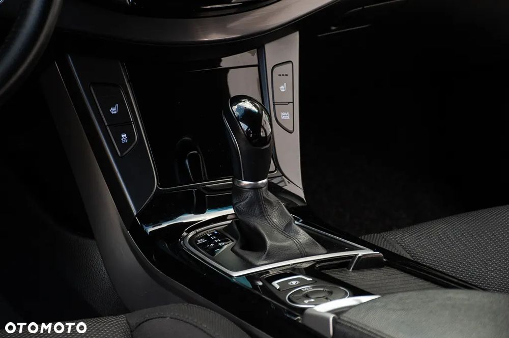 Hyundai i40 1.7 CRDi Automatik Premium - 35