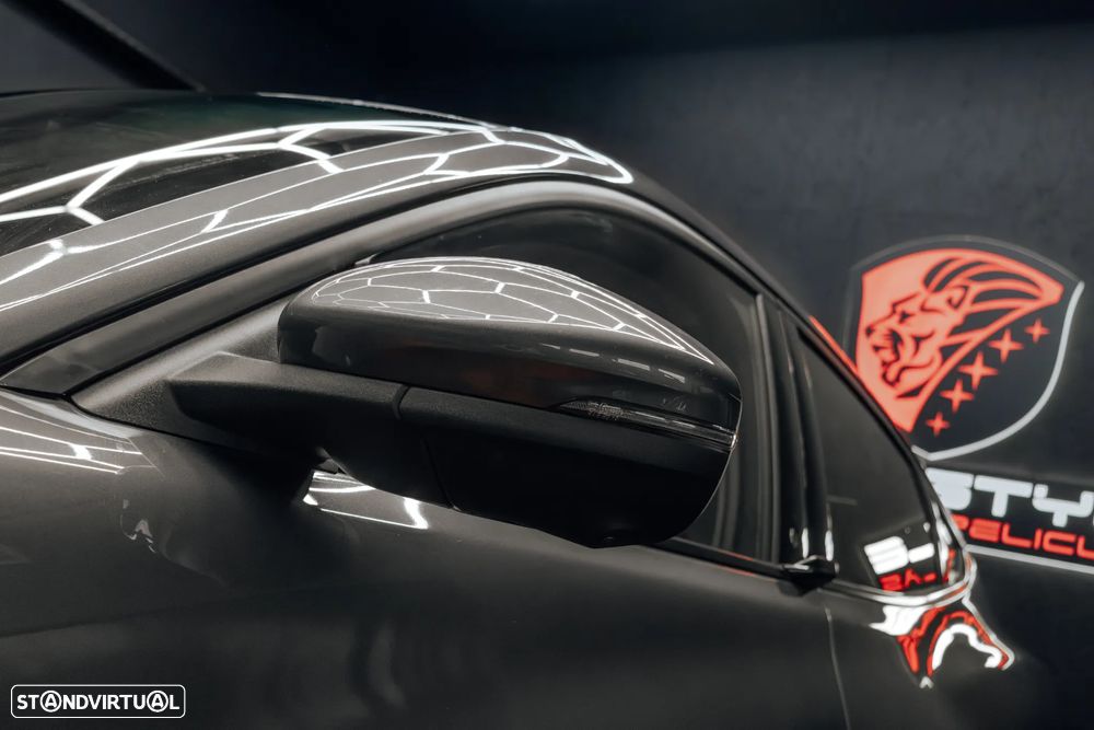 Ford Mustang Mach-E Standard - 12