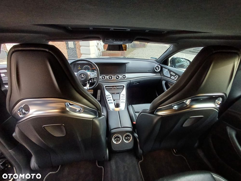 Mercedes-Benz AMG GT 63 S 4Matic+ Speedshift MCT 9G - 14