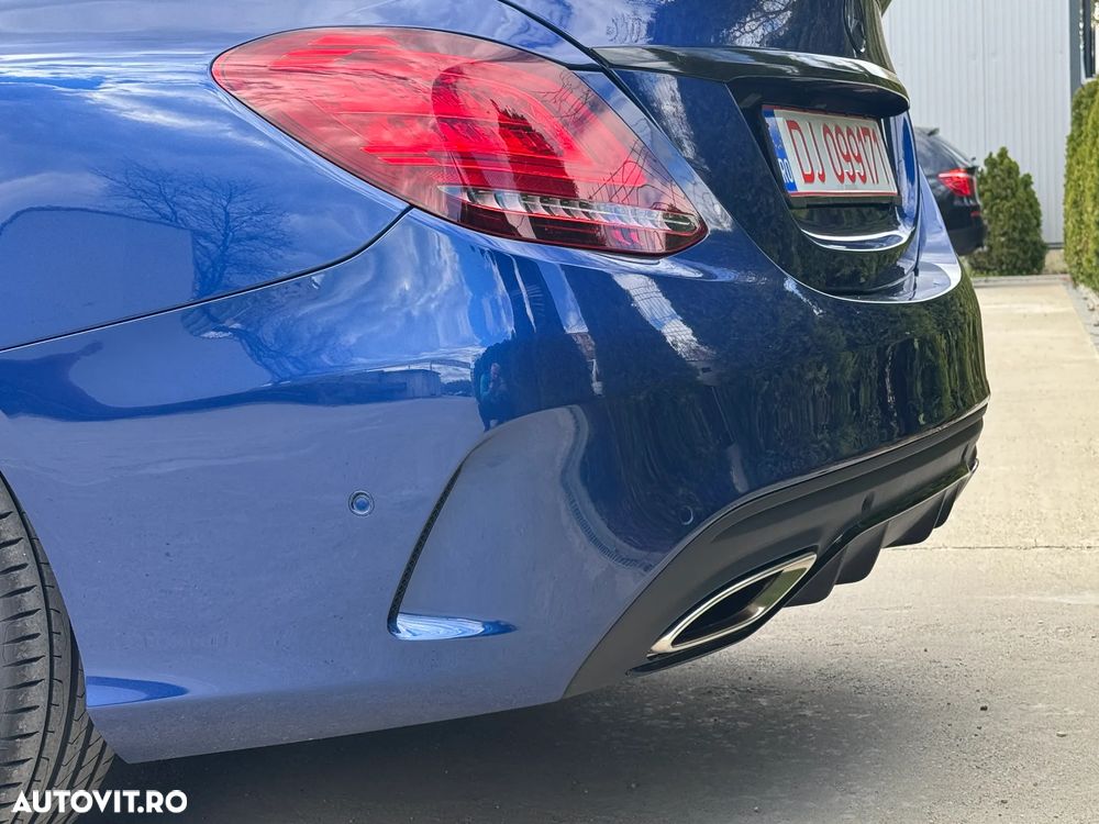 Mercedes-Benz C 300 9G-TRONIC AMG Line - 10