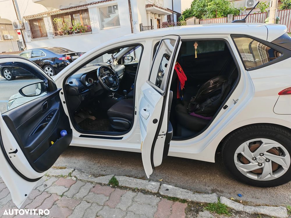 HYUNDAI i20 2022 — imagine 6