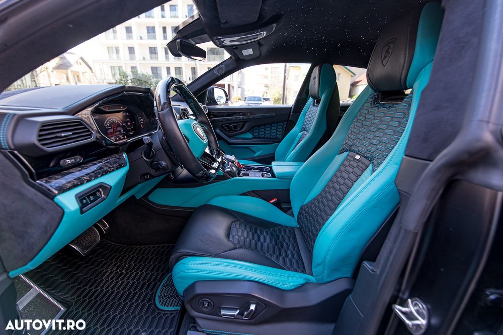 Lamborghini URUS - 15