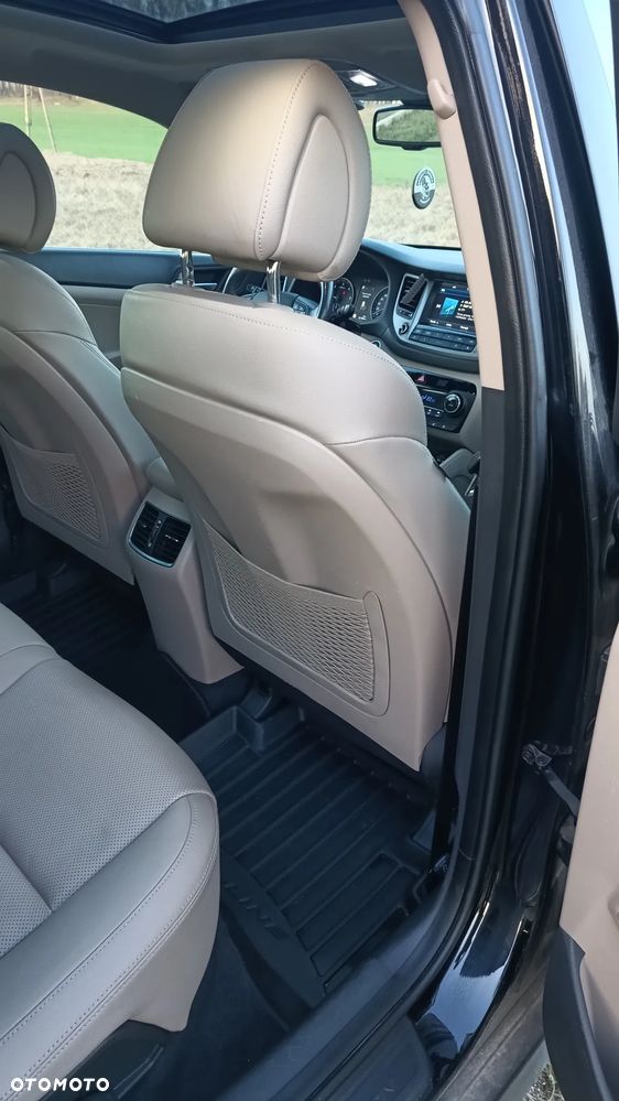 Hyundai Tucson 2.0 CRDI Premium 4WD - 31