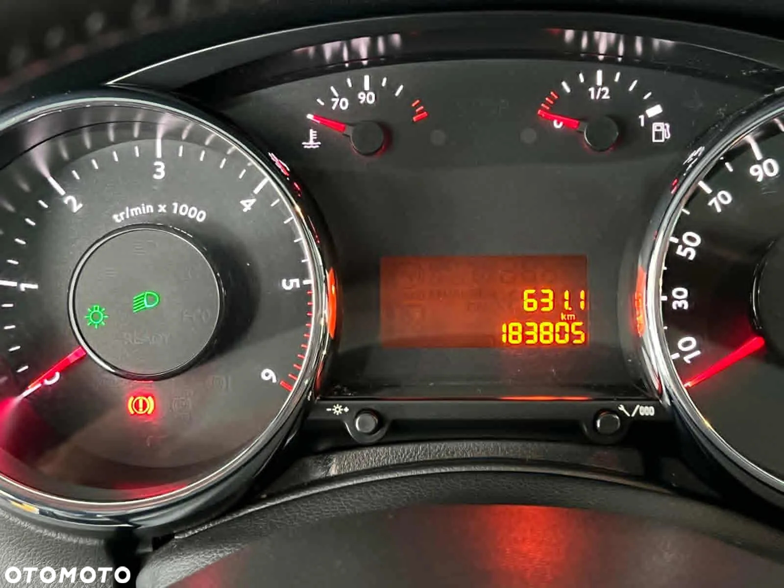 Peugeot 5008 - 6