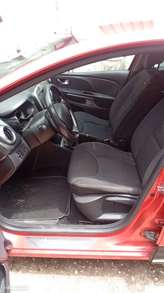 Renault Clio 0.9 TCe Limited - 5