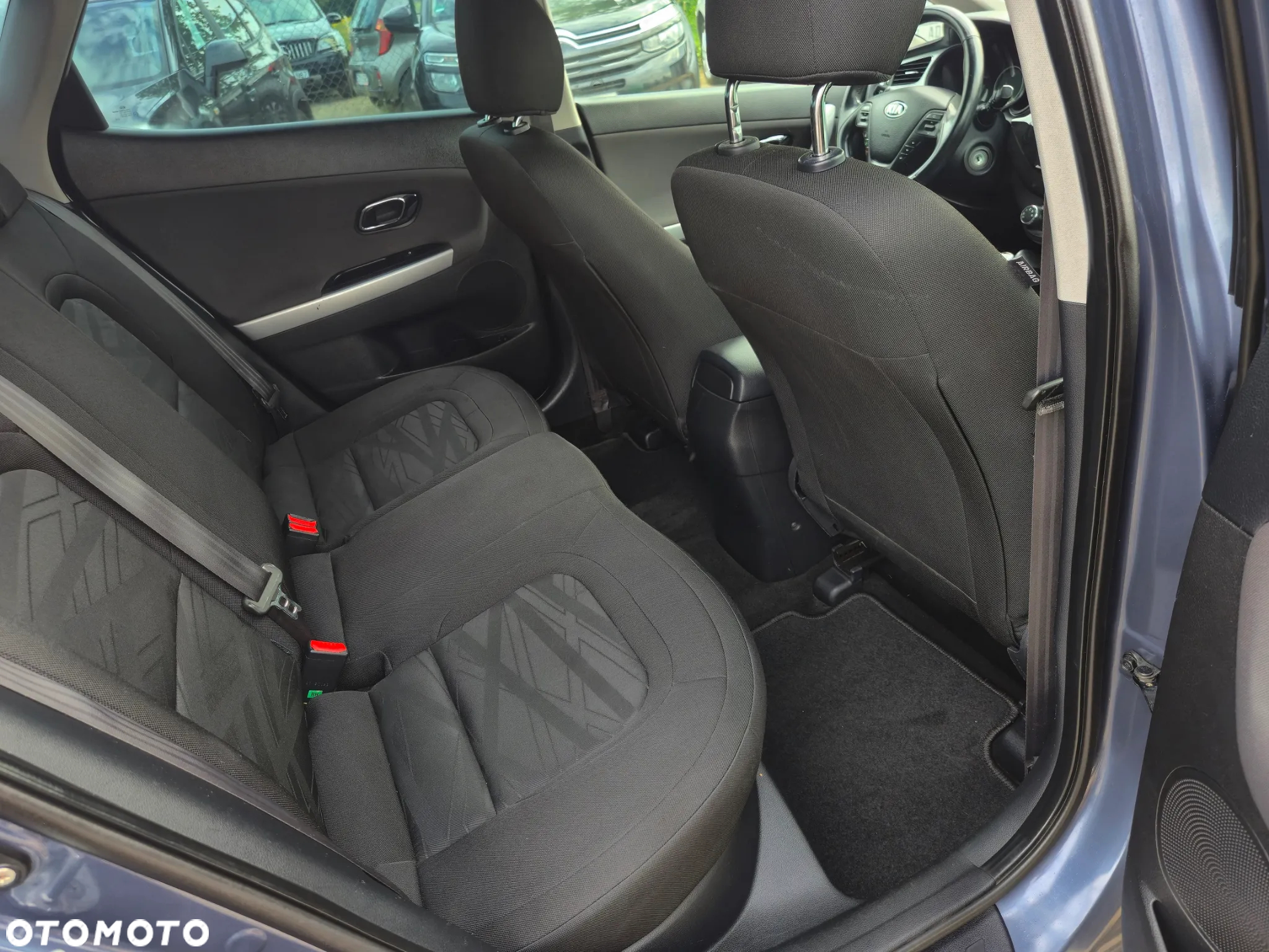 Kia Ceed Cee'd 1.6 GDI Business Line - 28