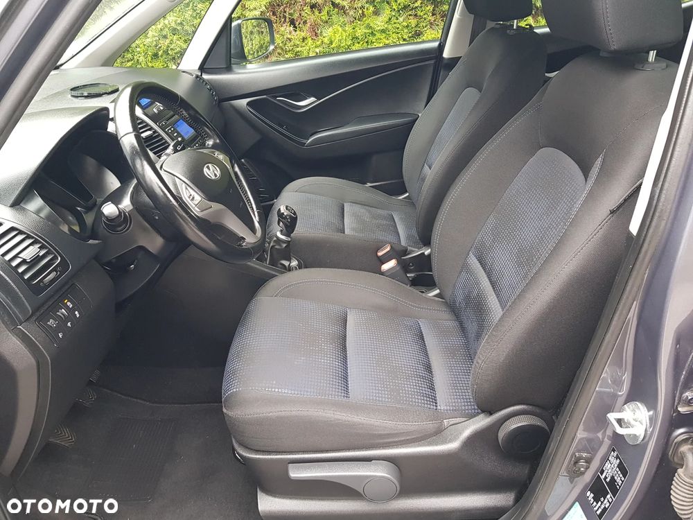 Hyundai ix20 - 10
