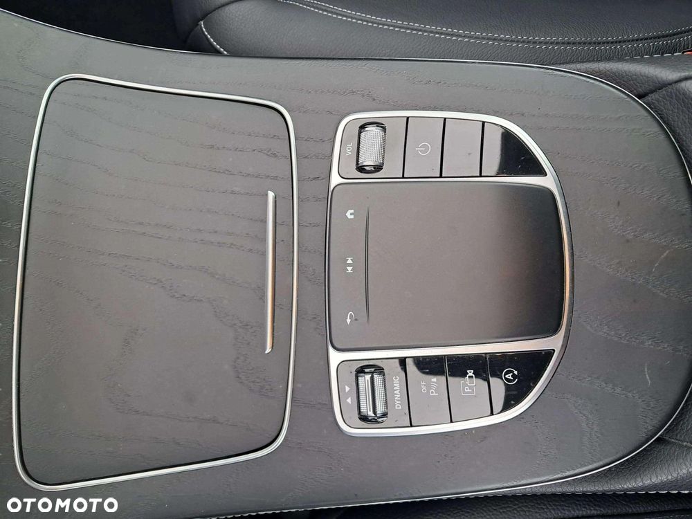 Mercedes-Benz Klasa E 220 d 4-Matic Avantgarde - 16