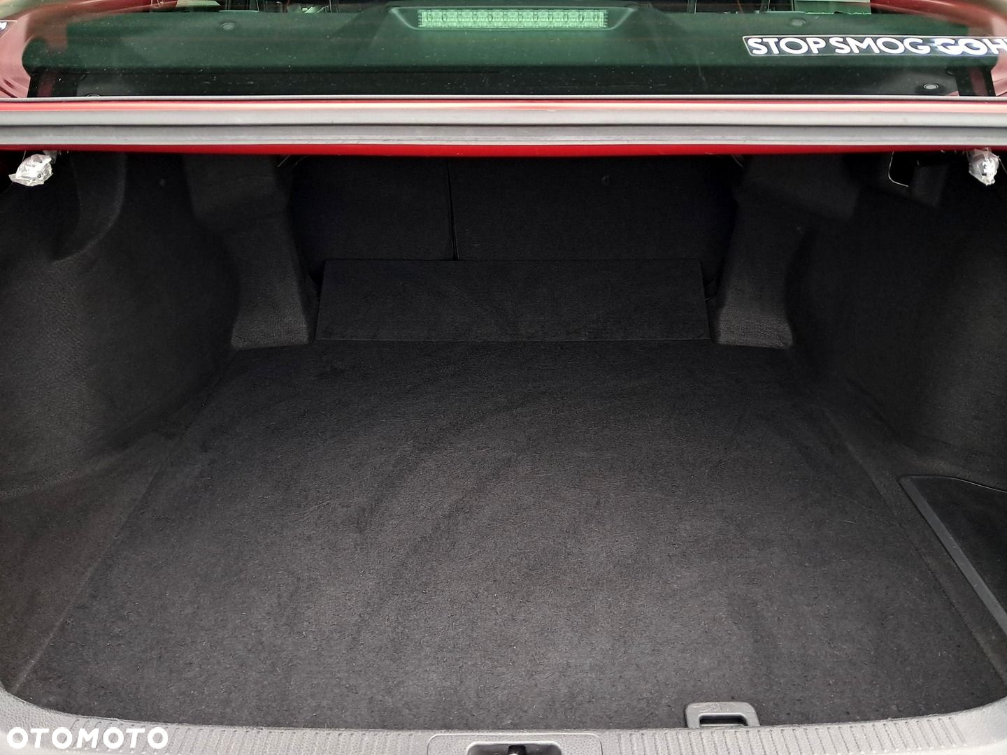 Toyota Camry - 12