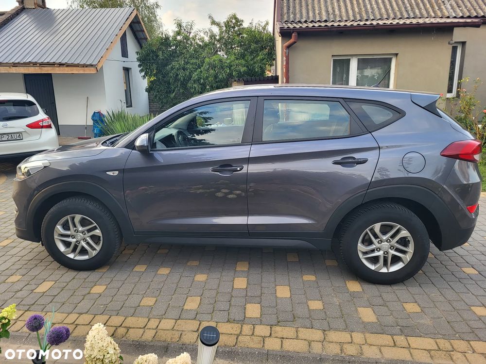 Hyundai Tucson 1.6 GDI BlueDrive Classic 2WD - 22