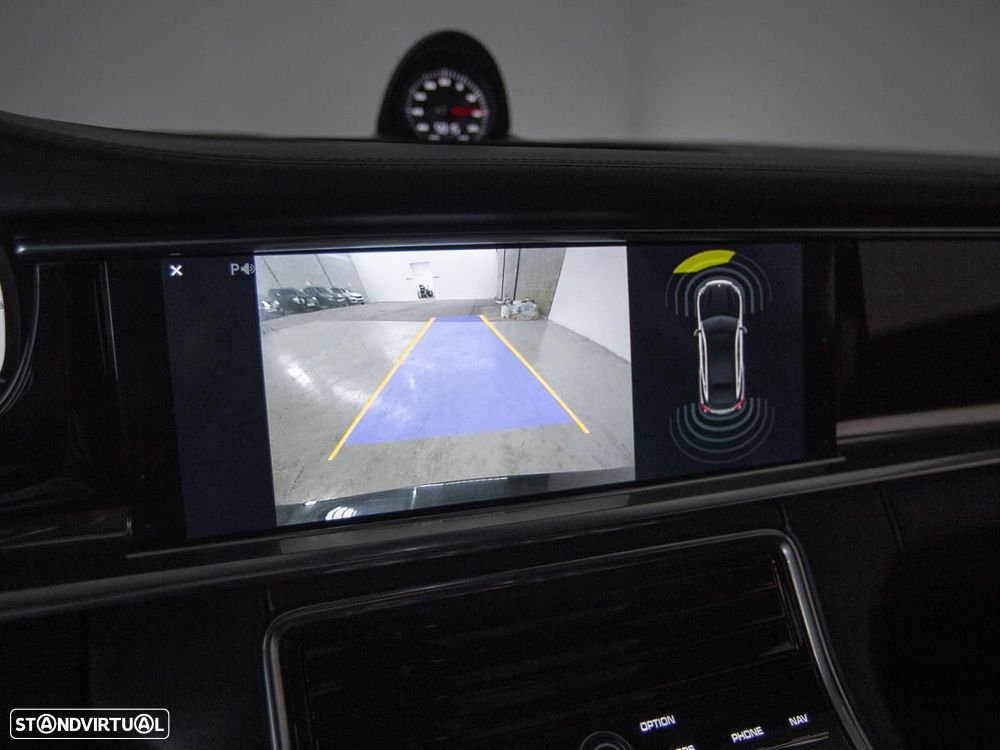 Porsche Panamera 4 S - 41