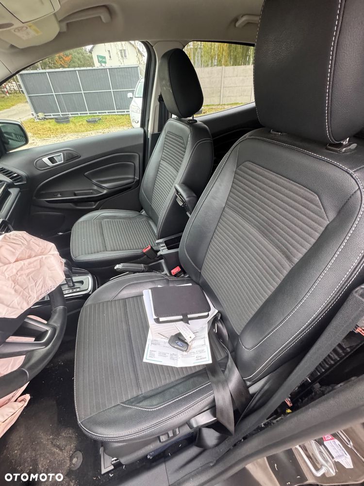 Ford EcoSport - 16