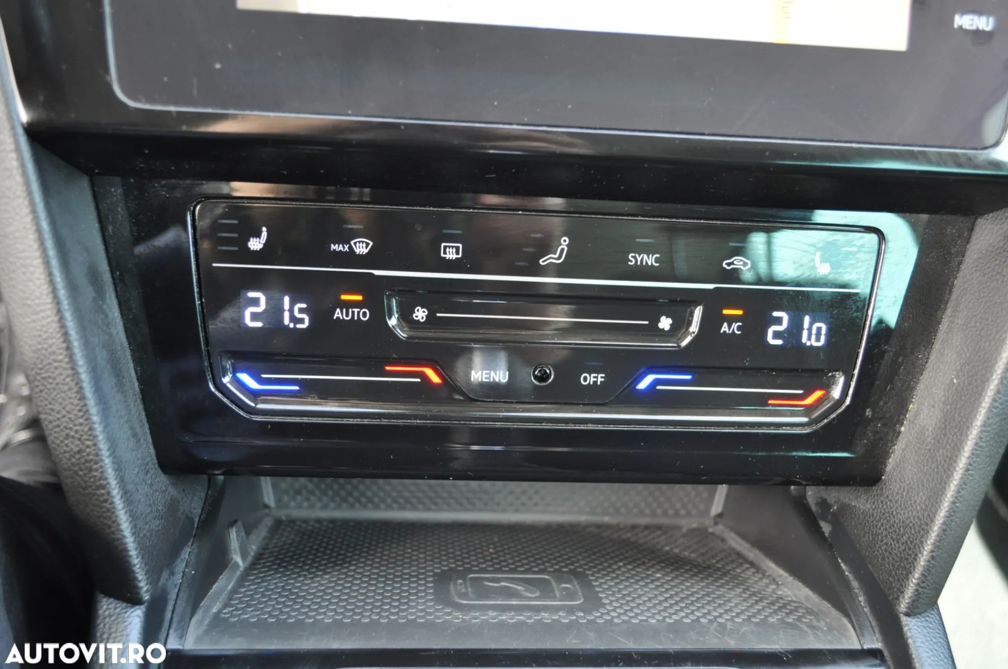 Volkswagen Passat Variant 2.0 TDI SCR DSG 4Motion Business - 36