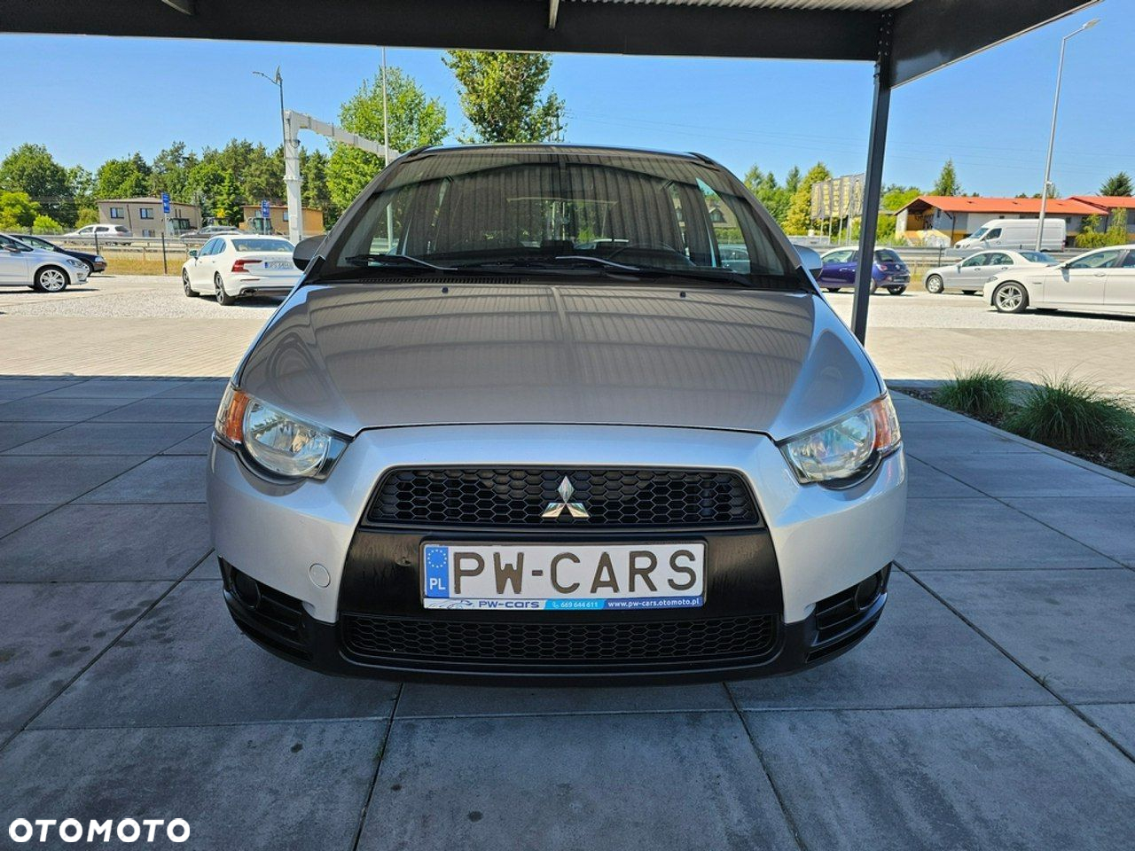 Mitsubishi Colt - 5
