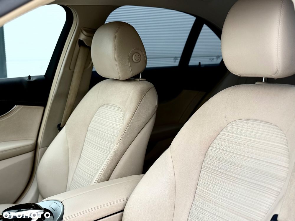 Mercedes-Benz Klasa C - 21