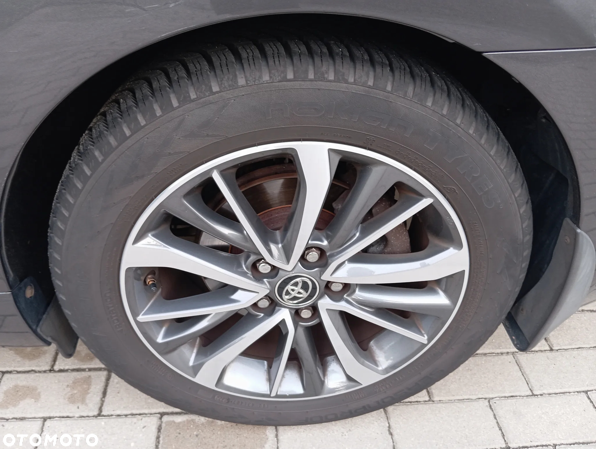 Toyota Avensis 1.8 Prestige - 38