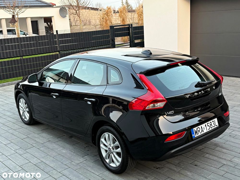 Volvo V40 D2 You - 23