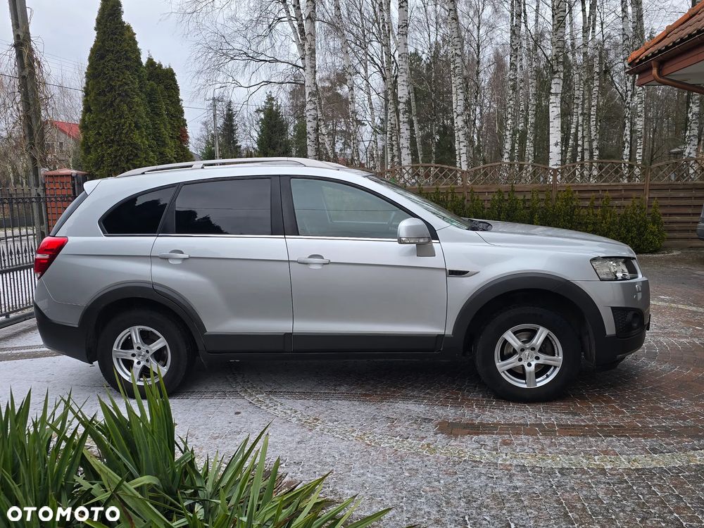 Chevrolet Captiva 2.4 AWD LT+ - 14