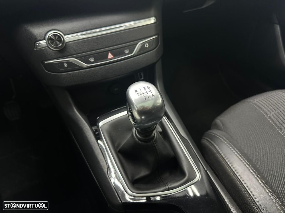 Peugeot 308 1.6 BlueHDi Active - 25