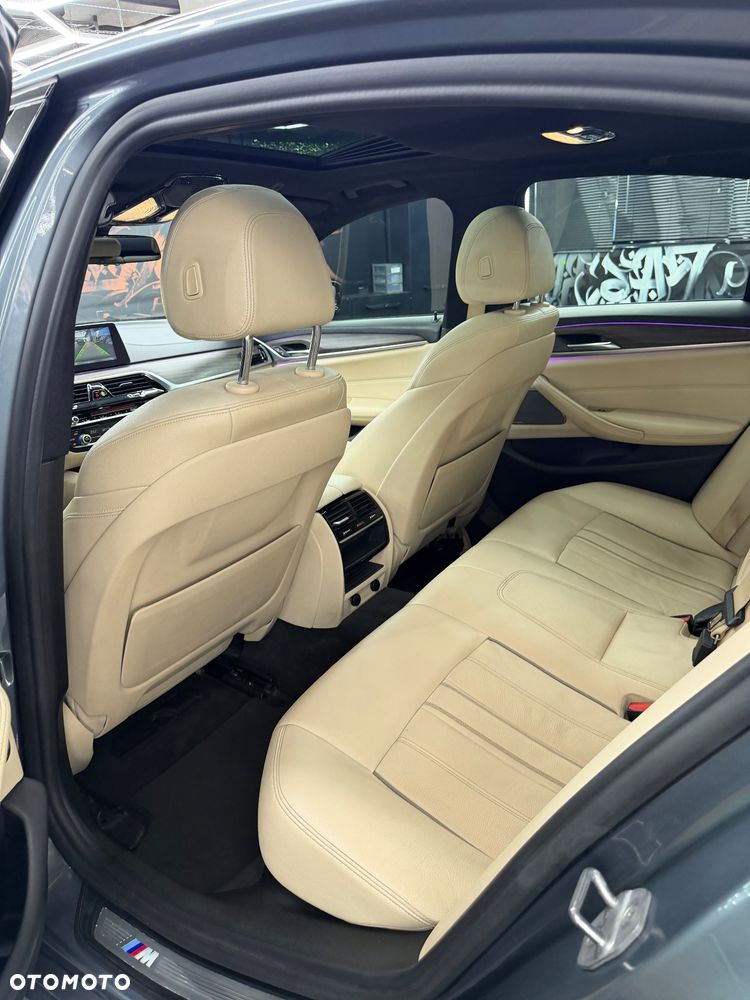 BMW Seria 5 540i M Sport sport - 10