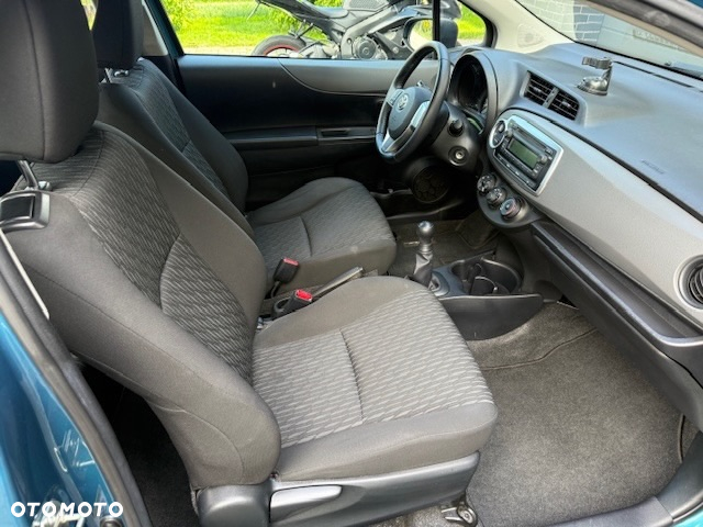 Toyota Yaris 1.0 VVT-i Cool Edition - 11