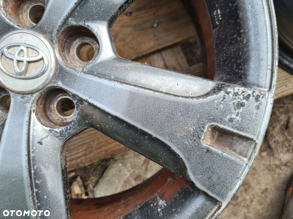 Toyota Urban cruiser felga 16" 5x100 - 6