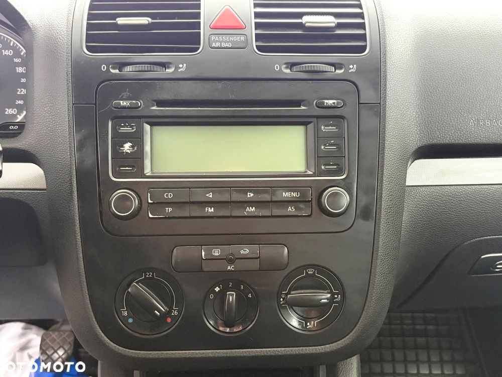 Volkswagen Golf 2.0 TDI 4Mot GT Sport - 13