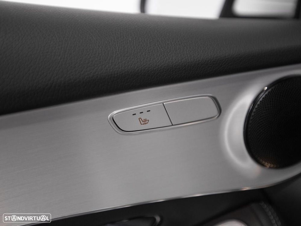 Mercedes-Benz GLC 300 de 4Matic - 35