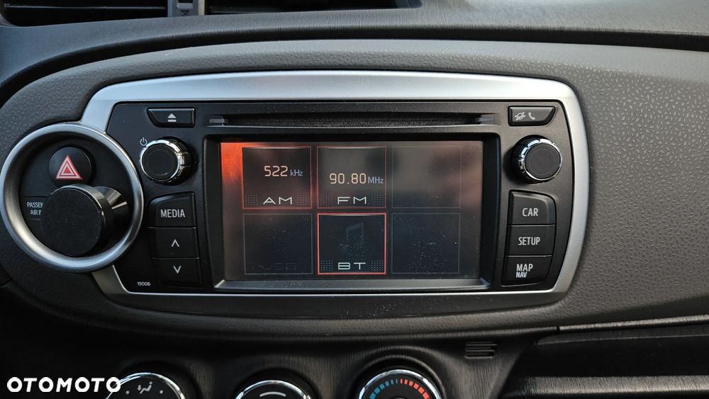 Toyota Yaris - 14