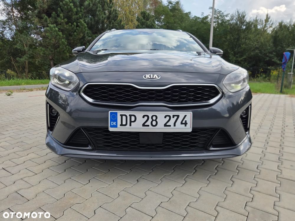 Kia Ceed 1.6 CRDi DCT GT Line - 4