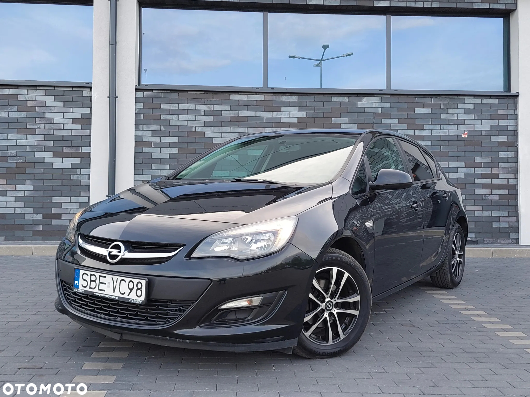 Opel Astra IV 1.6 Active - 2