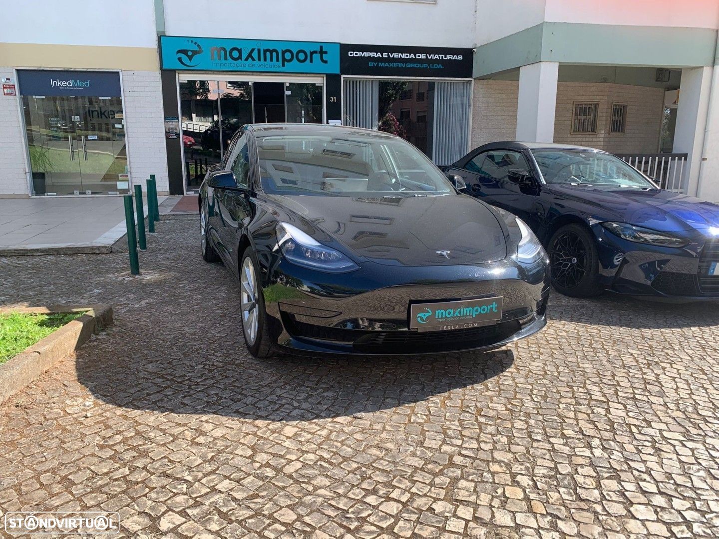 Tesla Model 3 - 1