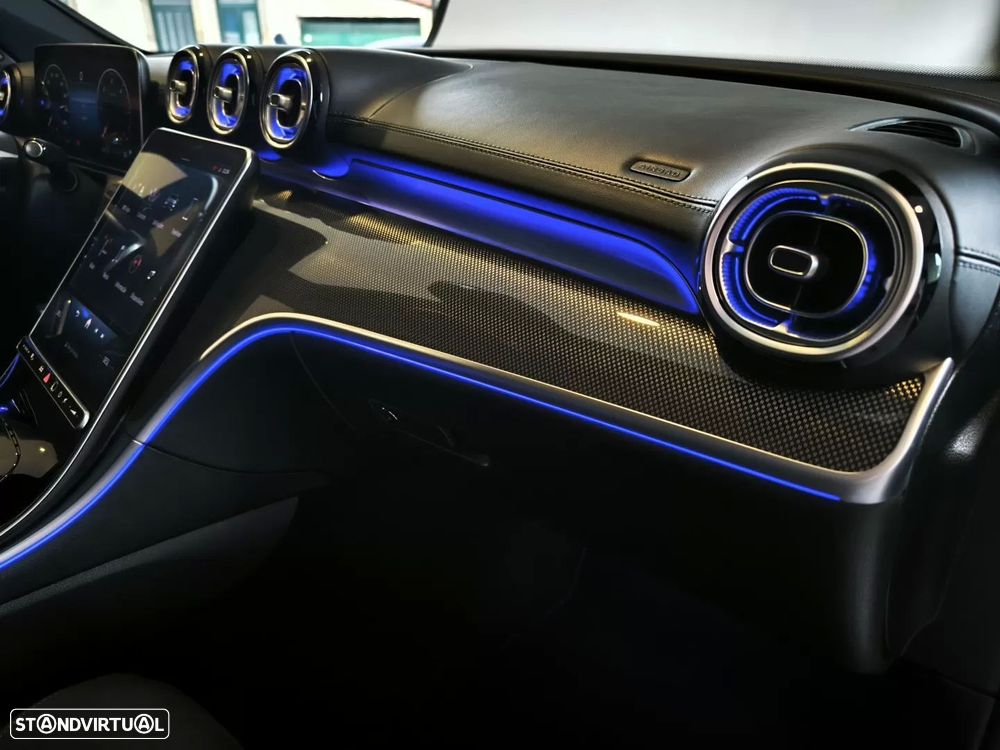 Mercedes-Benz C 300 d AMG Line - 33