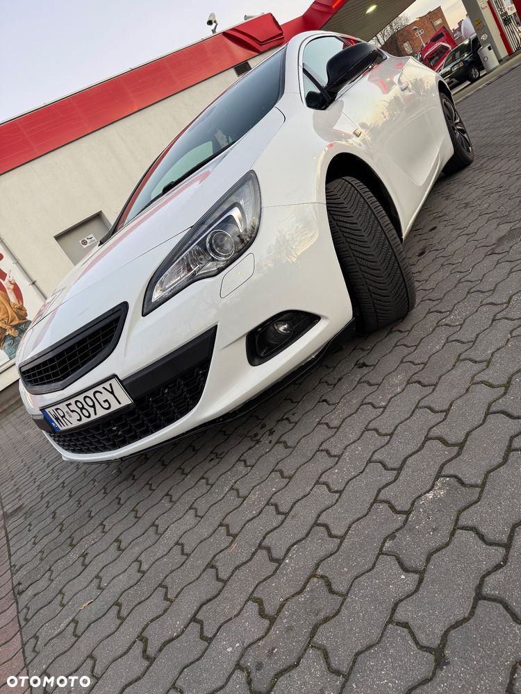 Opel Astra 1.6 Turbo Edition - 18